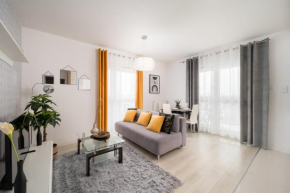Rondo Wiatraczna Deluxe Apartment